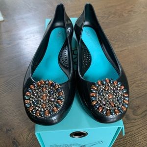 Oka-B Cecilia Ballet Flat w/pearl medallion